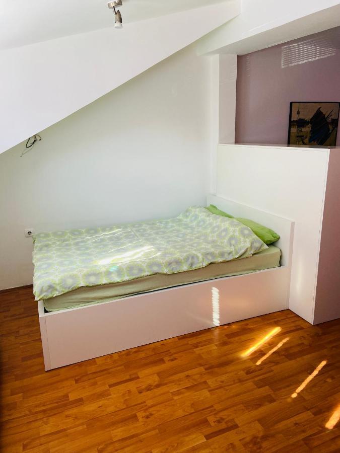 Dusica Apartmani Jagodina Exterior foto